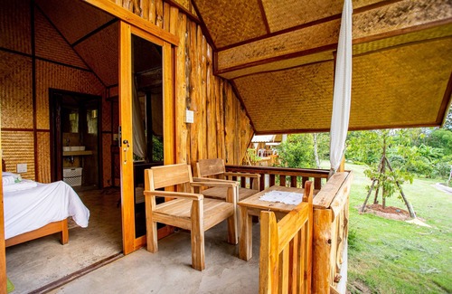 Huai Sai House | Hin Khong Villa bungalow with two single beds