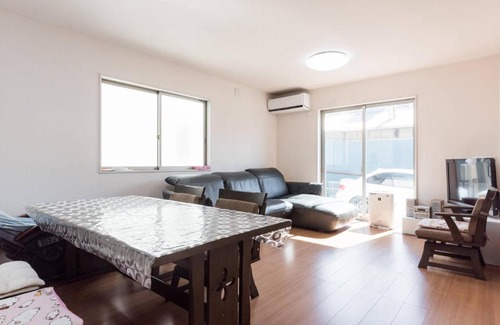 Funabashi House | Hinode House