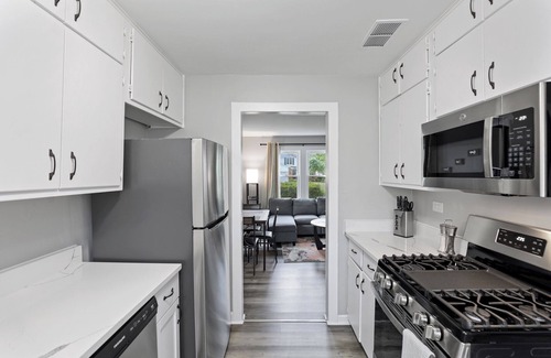 Hinsdale House | Hinsdale Haven, Pet Friendly!