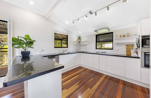 Mount Mellum House | Hinterland Horizon Retreat - Ocean & Country Views