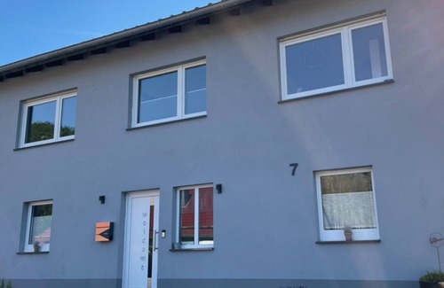 Gunterod Apartment | Hinterland, thermal baths, hiking, mountain biking, relaxation, Netflix