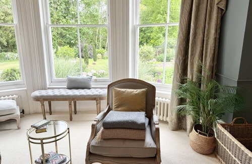 Kings Worthy House | Hinton Main House and Grounds 4 Bed