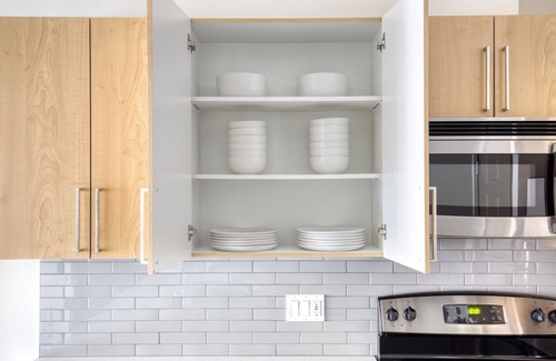 Old Ballard Apartment | Hip Ballard 2BR w/Gym & Pet Area, near Burke Gilman Trail, by Blueground