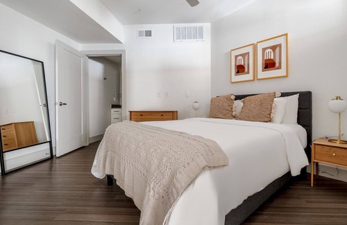 Waller Creek District Apartment | Hip Downtown 1BR w/Deck & Gym, nr Shopping & Food, by Blueground