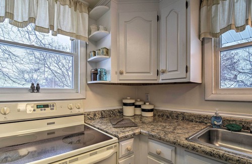 Tawas City House | Hip Downtown Cottage - Walk to Beach, Pier, Dining