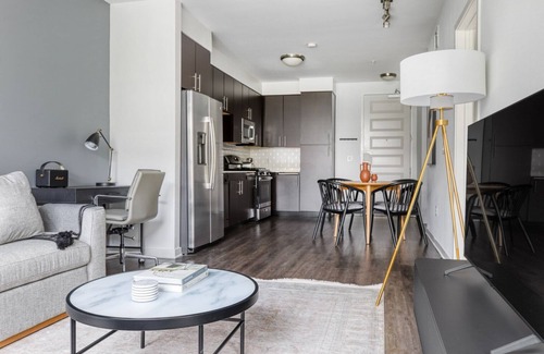 Mission Valley Apartment | Hip Mission Valley 1BR w/Gym, W/D & Pool, nr restaurants, by Blueground