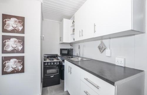 Yzerfontein Apartment | Hip-Nautic