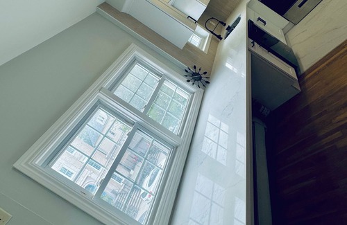 Weehawken House | Hip private Flat in house overlooking Midtown Manhattan in Weehawken