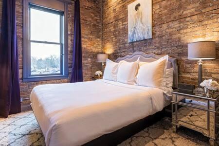 West Dundee Apartment | Hip Urban Loft - Small Town Charm -124 LOFTS #3