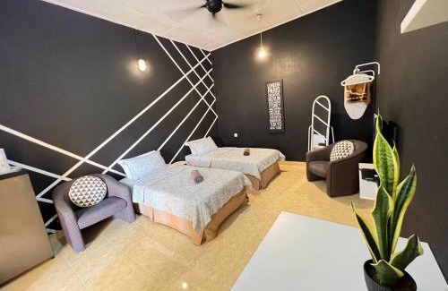 Kuala Berang House | HIPSTER STUDIO at Kuala Berang for 2Pax -Free Netflix & Wifi