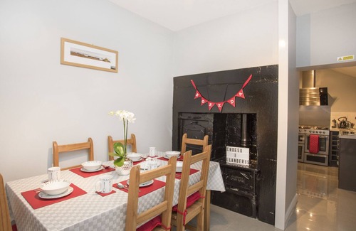 Gallt Y Foel House | Hirfron