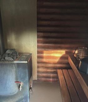 Kustavi Ski Chalet | Hirsimökki,Meri,Sauna,Terassi