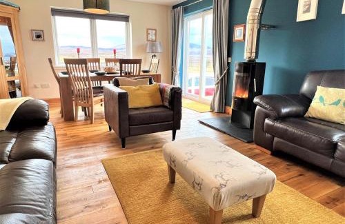 Digg House | Hirta Cottage