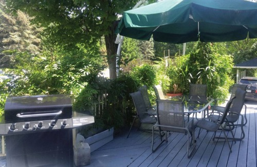 Port Albert House | Historic Inn Vacation Rental
