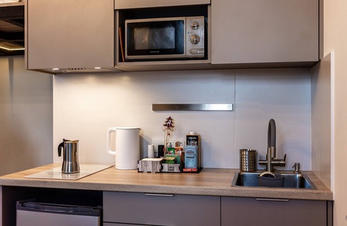 Minsk Region Apartment | Historic 1830s apartment by City Hall, heart of Old Town + free local tour