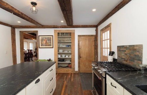 Mount Holly House | Historic 1843 4+ bedroom house in Belmont next to Okemo and VAST, Gigabit Wifi