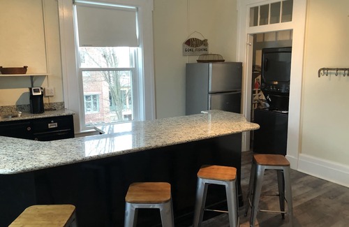 Shelbyville Apartment | Historic 1850's downtown home, located downtown, very close to Lake Shelbyville.