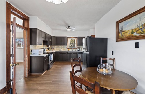 Monett House | Historic 1890, 3-bed Victorian townhome in welcoming Monett with WiFi, AC