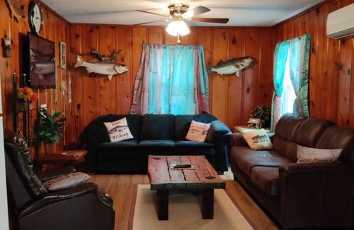 Elizabeth Apartment | Historic 2 Bed Cabin w/pool access - Fish Cabin Share Save