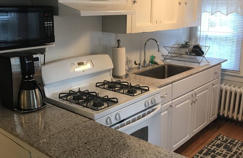 Southold House | Historic 2-bedroom upstairs apartment close to beaches, town and vineyards.