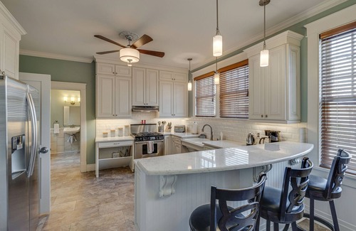 Music Row House | Historic 4-Bedroom Manor | Walk to Music Row & Vanderbilt | Family Retreat