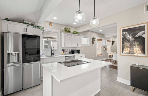 Riverside House | Historic 4BR Home centrally located in Riverside