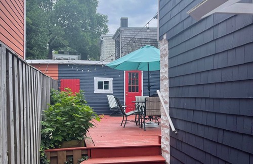 Murray Hill House | Historic Annapolis Home 1.5 blocks from center of town.