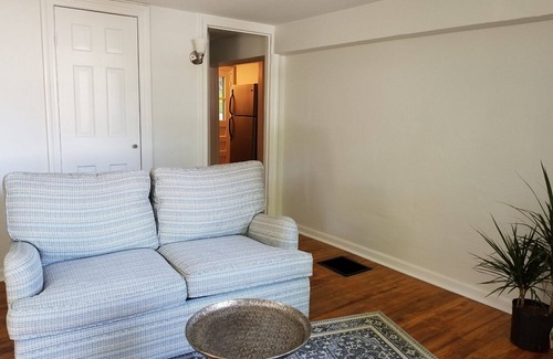 Westport Apartment | Historic Apartment in Downtown Westport