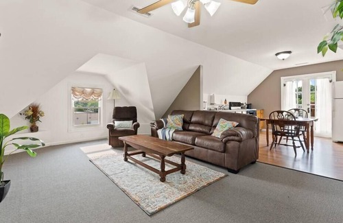 South Haven Apartment | Historic Asylum Inn: Unit 3 Downtown South Haven