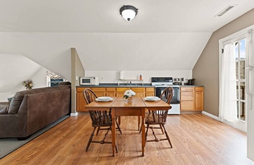 South Haven Apartment | Historic Asylum Inn: Unit 3 Downtown South Haven