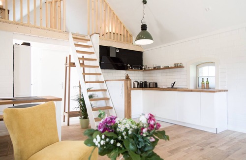 Dornum Cottage | Historic bakery right on the North Sea dike