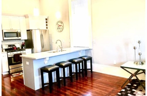 South 7th Ward House | HISTORIC BEAUTY NEAR NIGHTLIFE! Walk to Bourbon Street & The French Quarter!