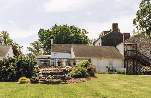 Donelson House | Historic Belle Air Mansion