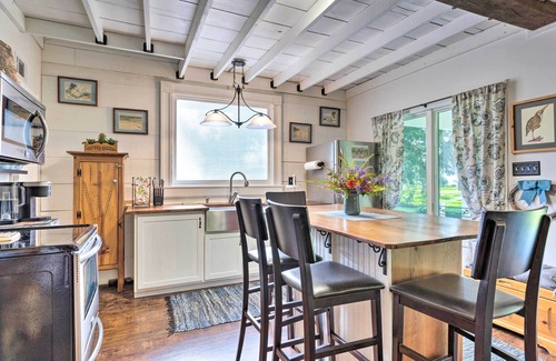 Ocean Springs Cottage | Historic Biloxi Bay Cottage w/Beautiful View
