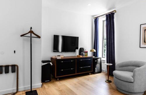Bangor Apartment | Historic BLDG, Coffee Shop, FAST Wi-Fi, Room # 207