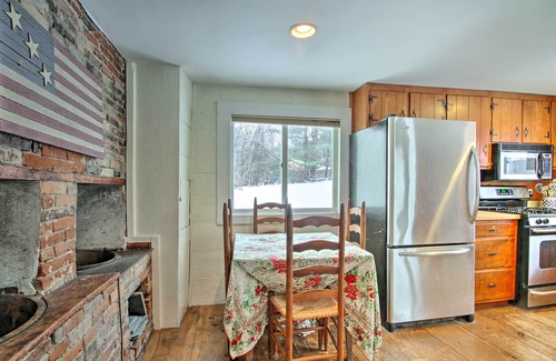 Bradford House | Historic Bradford Home - 8 Mi to Mount Sunapee!