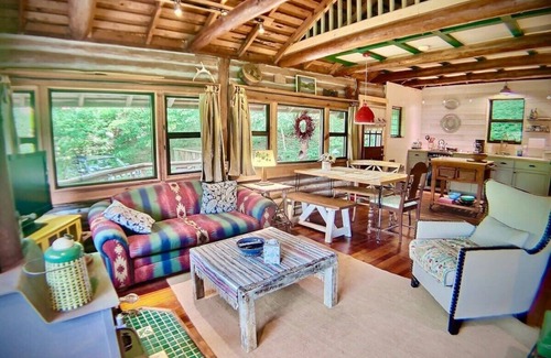 Eureka Springs Cabin | Historic Cabin + Peaceful + Waterside + Patio