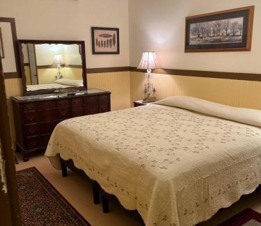Buffalo Apartment | Historic Capitol Hotel Vacation Suites Downtown