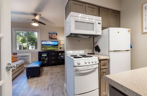 Grand Junction Apartment | Historic Central GJ Getaway