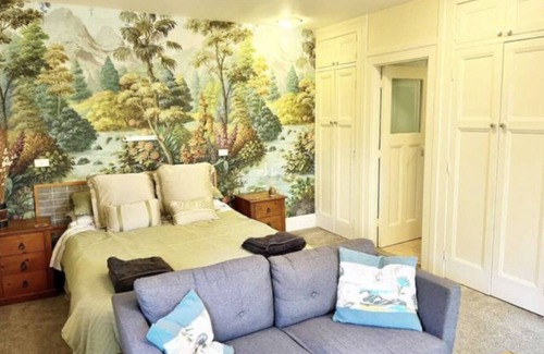 Nelson South House | Historic charm behind the Nelson Cathedral