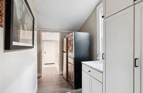 Black Pearl House | Historic Charm | Cafes/Bars | Walk to St. Charles
