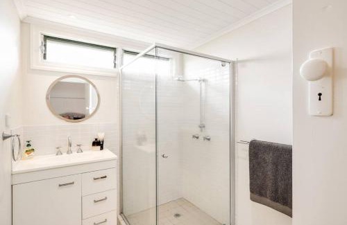 East Toowoomba House | Historic Charm & Elegance, Near Grammar!