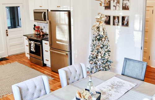 Aiken House | Historic charm near downtown/Bruce's Field