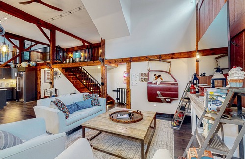 Wells House | Historic charmer with open interior, & large patio - dog-friendly