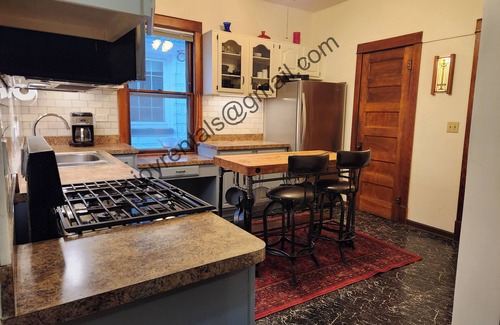 Old Irving Park House | Historic Chicago Bungalow – on NW Side