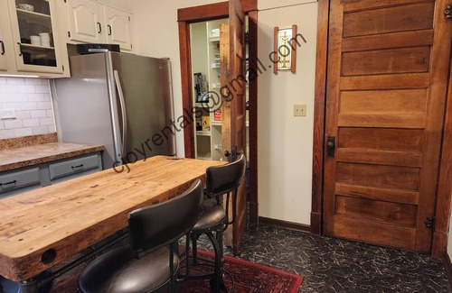 Old Irving Park House | Historic Chicago Bungalow – on NW Side