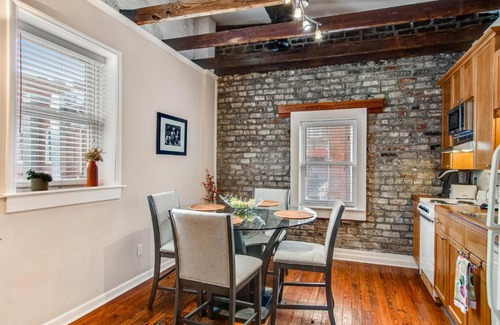 Historic District - North Apartment | Historic City Market - Loft Off Broughton Too