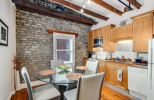 Historic District - North Apartment | Historic City Market - Loft Off Broughton Too