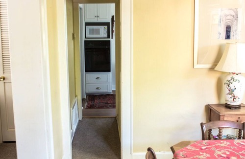 North Waco Cottage | Historic Cottage In Cameron Park Near Baylor