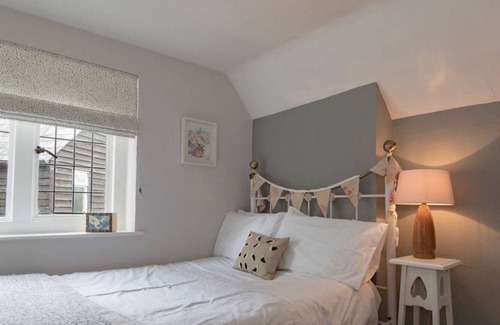 Chilham Cottage | Historic Cottage in Kentish Film Set Village, Close Canterbury